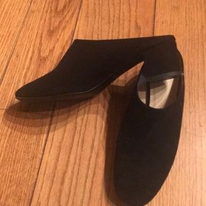 Everlane pump shoes